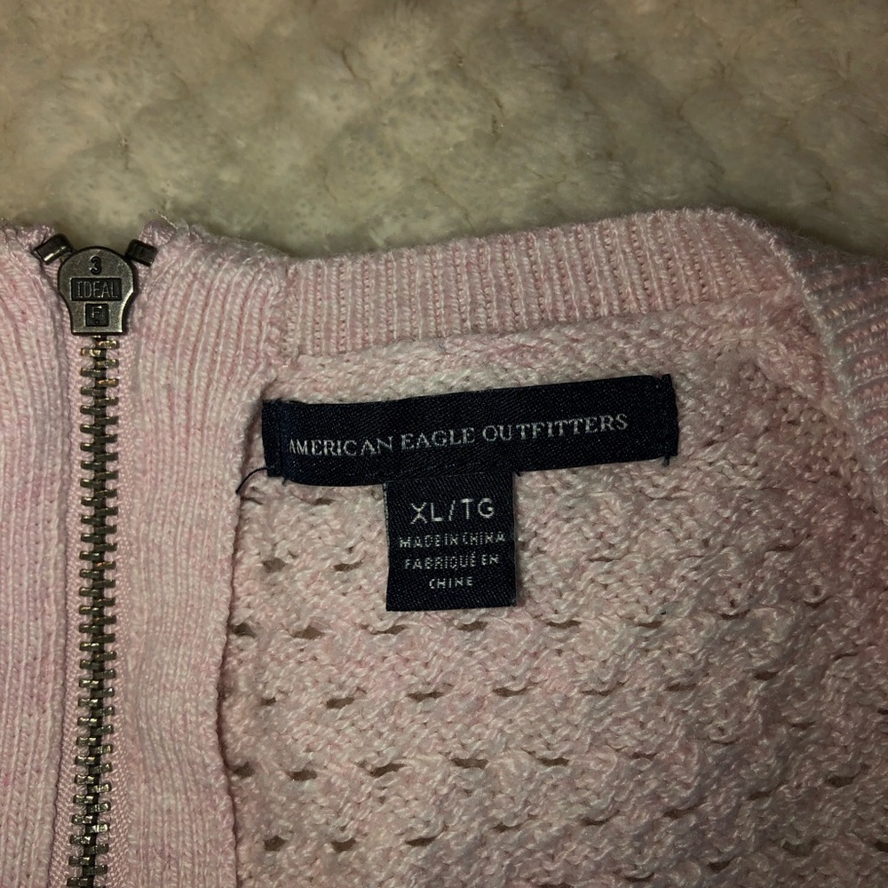 NWOT AE sweater